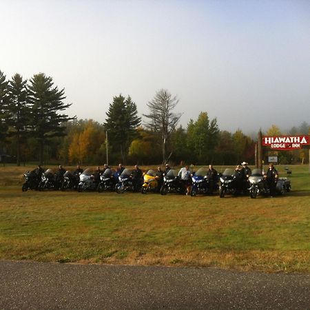 Hiawatha Lodge Inn Eagle River Exterior foto