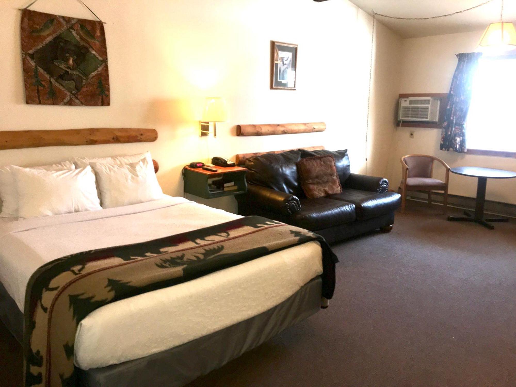Hiawatha Lodge Inn Eagle River Exterior foto
